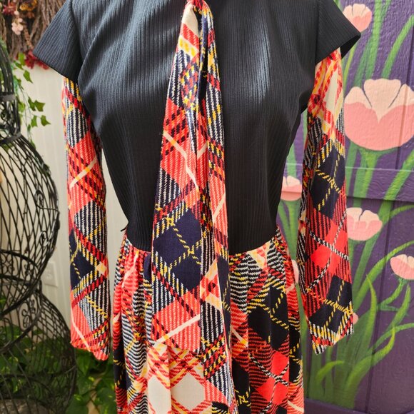 Vintage 1970's Toni Todd Plaid Maxi Dress - Picture 7 of 16